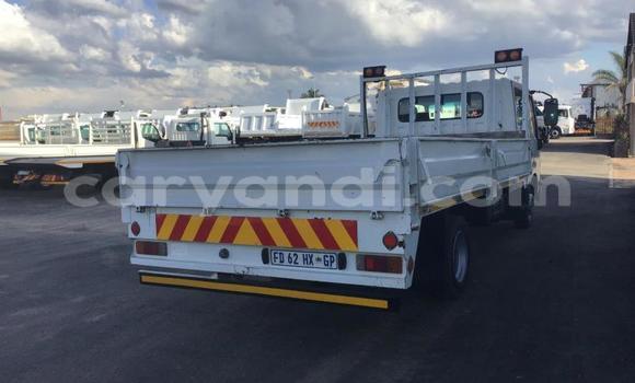 Buy Used Hino Ranger White Truck in Chilanga in Lusaka Buy Used Hino Ranger White Truck in Chilanga in Lusaka