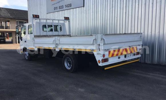 Buy Used Hino Ranger White Truck in Chilanga in Lusaka Buy Used Hino Ranger White Truck in Chilanga in Lusaka