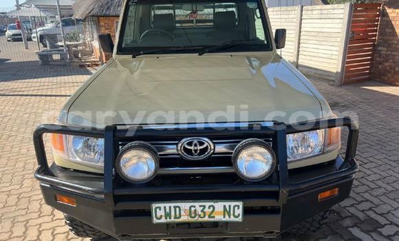 Buy Used Toyota Land Cruiser Beige Car in Lusaka in Zambia Buy Used Toyota Land Cruiser Beige Car in Lusaka in Zambia