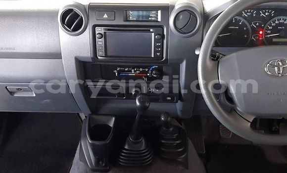 Tenga Tsaru Toyota Land Cruiser Beige Mota in Lusaka in Zambia Tenga Tsaru Toyota Land Cruiser Beige Mota in Lusaka in Zambia