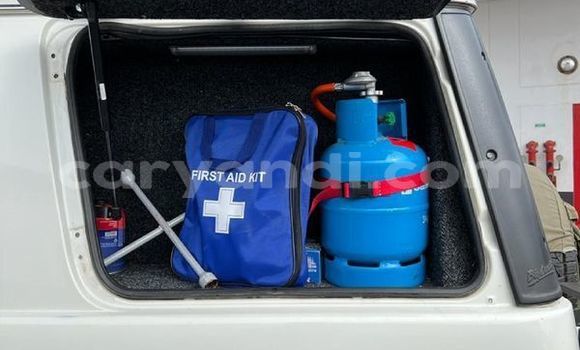 Buy Used Toyota Land Cruiser White Car in Lusaka in Zambia Buy Used Toyota Land Cruiser White Car in Lusaka in Zambia