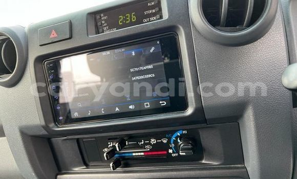 Buy Used Toyota Land Cruiser White Car in Lusaka in Zambia Buy Used Toyota Land Cruiser White Car in Lusaka in Zambia
