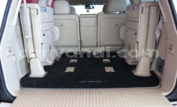 Tenga Tsaru Toyota Land Cruiser Chena Mota in Livingstone in Zambia Tenga Tsaru Toyota Land Cruiser Chena Mota in Livingstone in Zambia