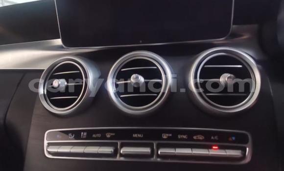 Nunua Ilio tumika Mercedes‒Benz C-klasse AMG Fedha Gari ndani ya Livingstone nchini Zambia Nunua Ilio tumika Mercedes‒Benz C-klasse AMG Fedha Gari ndani ya Livingstone nchini Zambia