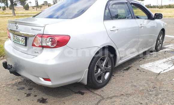 Nunua Ilio tumika Toyota Corolla Fedha Gari ndani ya Lusaka nchini Zambia Nunua Ilio tumika Toyota Corolla Fedha Gari ndani ya Lusaka nchini Zambia