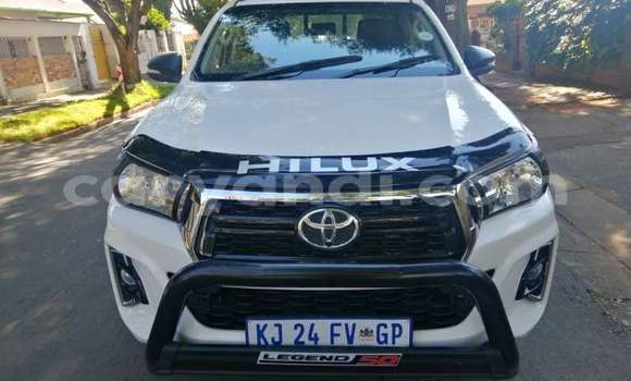 Acheter Occasion Voiture Toyota Hilux Blanc à Chilanga, Lusaka