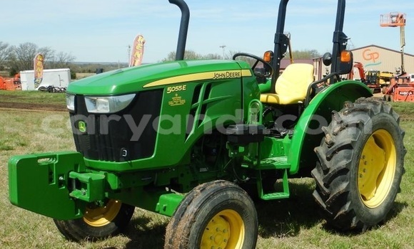 Tenga Tsaru Caterpillar 120 Girinhi Rori in Lusaka in Zambia Tenga Tsaru Caterpillar 120 Girinhi Rori in Lusaka in Zambia