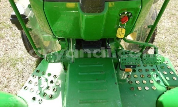 Tenga Tsaru Caterpillar 120 Girinhi Rori in Lusaka in Zambia Tenga Tsaru Caterpillar 120 Girinhi Rori in Lusaka in Zambia