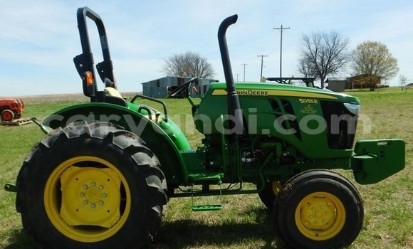 Tenga Tsaru Caterpillar 120 Girinhi Rori in Lusaka in Zambia Tenga Tsaru Caterpillar 120 Girinhi Rori in Lusaka in Zambia