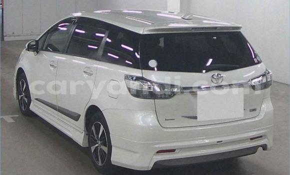 Tenga Tsaru Toyota Wish Chena Mota in Chilanga in Lusaka Tenga Tsaru Toyota Wish Chena Mota in Chilanga in Lusaka