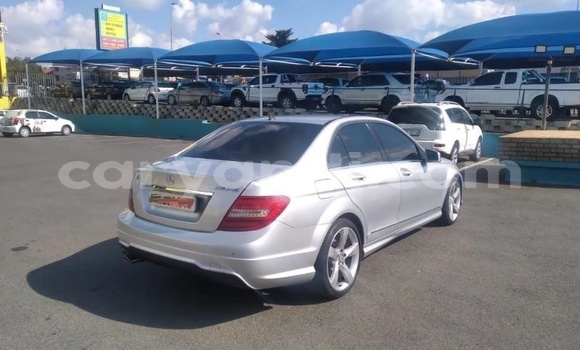 Acheter Occasion Voiture Mercedes‒Benz C-klasse AMG Gris à Livingstone, Zambie Acheter Occasion Voiture Mercedes‒Benz C-klasse AMG Gris à Livingstone, Zambie