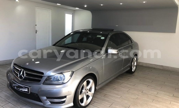 Acheter Occasion Voiture Mercedes‒Benz C-klasse Gris à Livingstone, Zambie Acheter Occasion Voiture Mercedes‒Benz C-klasse Gris à Livingstone, Zambie