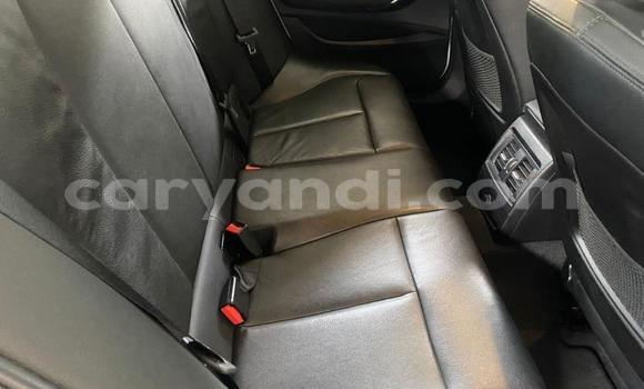 Acheter Occasion Voiture BMW 1-Series Blanc à Livingstone, Zambie Acheter Occasion Voiture BMW 1-Series Blanc à Livingstone, Zambie