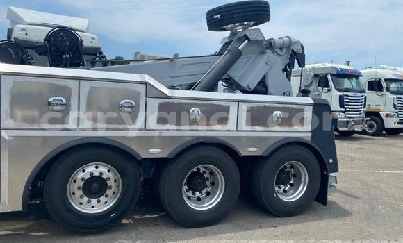 Buy New Mercedes–Benz Truck Silver Truck in Chingola in Zambia Buy New Mercedes–Benz Truck Silver Truck in Chingola in Zambia