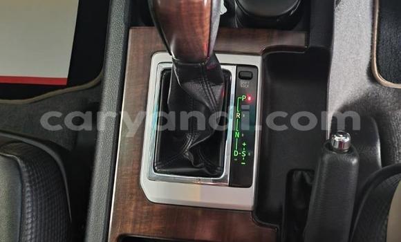 Acheter Occasion Voiture Toyota Land Cruiser Prado Blanc à Livingstone, Zambie Acheter Occasion Voiture Toyota Land Cruiser Prado Blanc à Livingstone, Zambie