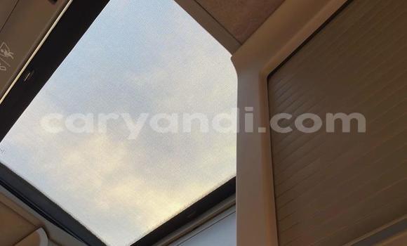 Acheter Occasion Utilitaire Volvo FL Blanc à Livingstone, Zambie Acheter Occasion Utilitaire Volvo FL Blanc à Livingstone, Zambie