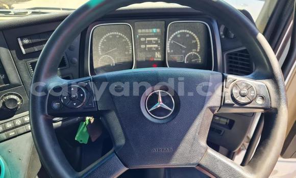 Acheter Occasion Utilitaire Mercedes–Benz 2644 Rouge à Livingstone, Zambie Acheter Occasion Utilitaire Mercedes–Benz 2644 Rouge à Livingstone, Zambie