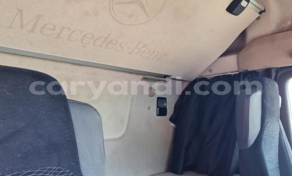 Acheter Occasion Utilitaire Mercedes–Benz 2644 Rouge à Livingstone, Zambie Acheter Occasion Utilitaire Mercedes–Benz 2644 Rouge à Livingstone, Zambie