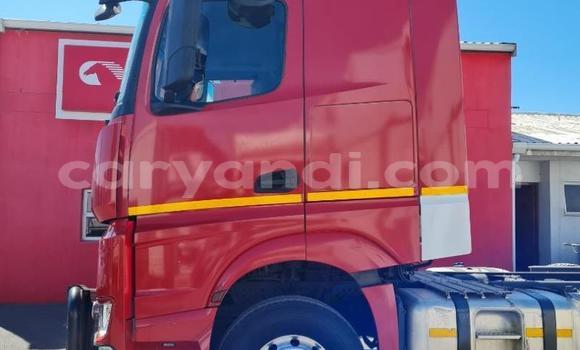 Acheter Occasion Utilitaire Mercedes–Benz 2644 Rouge à Livingstone, Zambie Acheter Occasion Utilitaire Mercedes–Benz 2644 Rouge à Livingstone, Zambie