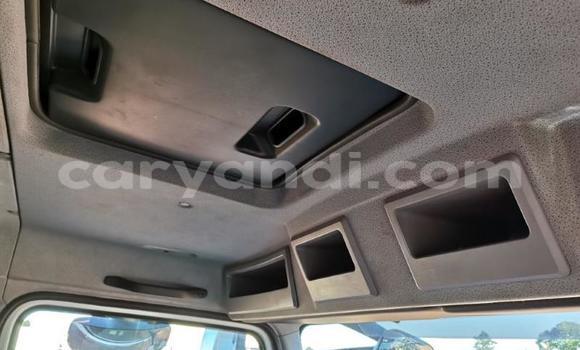 Tenga Tsaru Mercedes–Benz Arocs Chena Rori in Livingstone in Zambia Tenga Tsaru Mercedes–Benz Arocs Chena Rori in Livingstone in Zambia