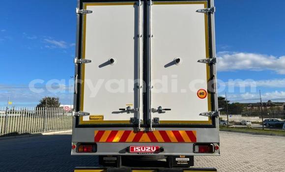 Acheter Neuf Utilitaire Isuzu FTR 850 Blanc à Livingstone, Zambie Acheter Neuf Utilitaire Isuzu FTR 850 Blanc à Livingstone, Zambie
