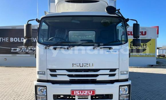 Acheter Neuf Utilitaire Isuzu FTR 850 Blanc à Livingstone, Zambie Acheter Neuf Utilitaire Isuzu FTR 850 Blanc à Livingstone, Zambie