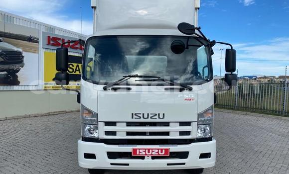 Tenga Tsaru Isuzu FTR 850 Chena Rori in Lusaka in Zambia Tenga Tsaru Isuzu FTR 850 Chena Rori in Lusaka in Zambia