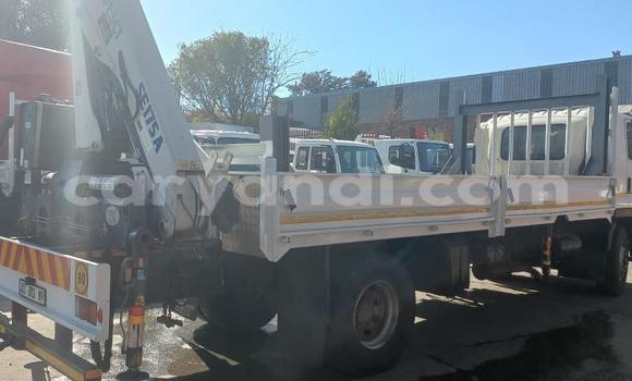 Acheter Occasion Utilitaire Isuzu FTR 850 Blanc à Livingstone, Zambie Acheter Occasion Utilitaire Isuzu FTR 850 Blanc à Livingstone, Zambie