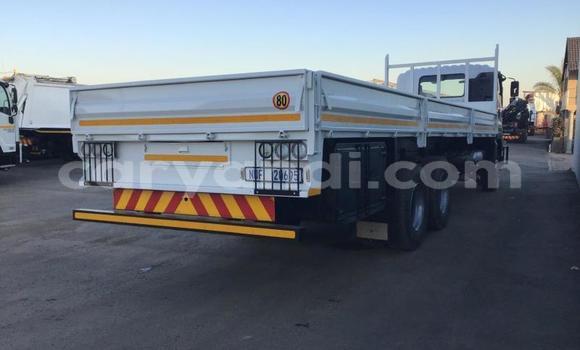 Acheter Occasion Utilitaire Isuzu FTR 850 Blanc à Chingola, Zambie Acheter Occasion Utilitaire Isuzu FTR 850 Blanc à Chingola, Zambie