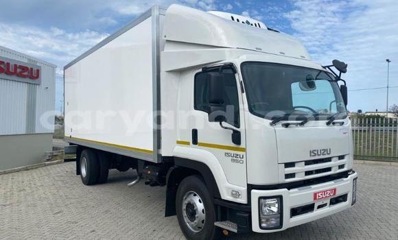 Buy Used Isuzu FTR 850 White Truck in Livingstone in Zambia