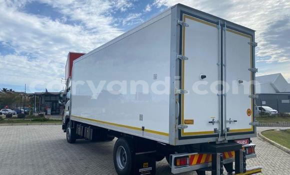 Buy Used Isuzu FTR 850 White Truck in Livingstone in Zambia Buy Used Isuzu FTR 850 White Truck in Livingstone in Zambia