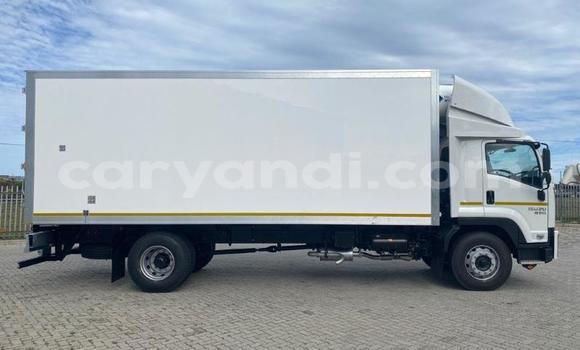 Buy Used Isuzu FTR 850 White Truck in Livingstone in Zambia Buy Used Isuzu FTR 850 White Truck in Livingstone in Zambia