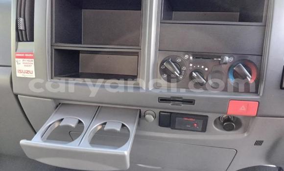 Acheter Occasion Utilitaire Isuzu FTR 850 Blanc à Chingola, Zambie Acheter Occasion Utilitaire Isuzu FTR 850 Blanc à Chingola, Zambie