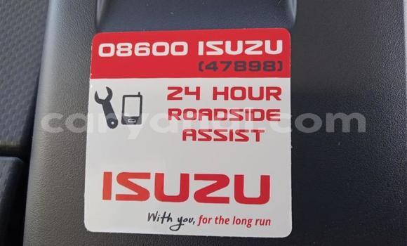 Acheter Occasion Utilitaire Isuzu FTR 850 Blanc à Chingola, Zambie Acheter Occasion Utilitaire Isuzu FTR 850 Blanc à Chingola, Zambie