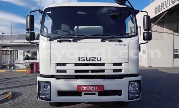 Acheter Occasion Utilitaire Isuzu FTR 850 Blanc à Chingola, Zambie Acheter Occasion Utilitaire Isuzu FTR 850 Blanc à Chingola, Zambie