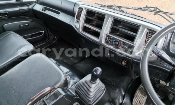 Acheter Occasion Utilitaire Hino 300 Series Blanc à Kitwe, Zambie Acheter Occasion Utilitaire Hino 300 Series Blanc à Kitwe, Zambie