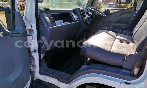 Acheter Occasion Utilitaire Mitsubishi Canter Blanc à Chingola, Zambie Acheter Occasion Utilitaire Mitsubishi Canter Blanc à Chingola, Zambie