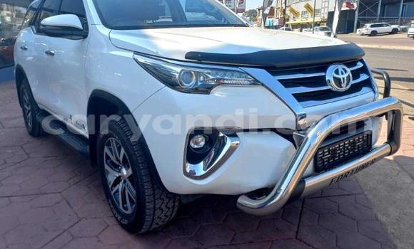 Tenga Tsaru Toyota Fortuner Chena Mota in Livingstone in Zambia