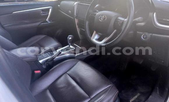 Buy Used Toyota Fortuner White Car in Livingstone in Zambia Buy Used Toyota Fortuner White Car in Livingstone in Zambia