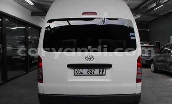 Buy Used Toyota Hiace White Car in Lusaka in Zambia Buy Used Toyota Hiace White Car in Lusaka in Zambia