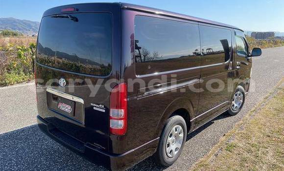 Buy Used Toyota Hiace Brown Car in Chilanga in Lusaka Buy Used Toyota Hiace Brown Car in Chilanga in Lusaka