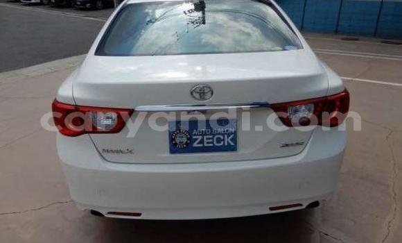 Tenga Tsaru Toyota Corolla Cross Chena Mota in Chilanga in Lusaka Tenga Tsaru Toyota Corolla Cross Chena Mota in Chilanga in Lusaka