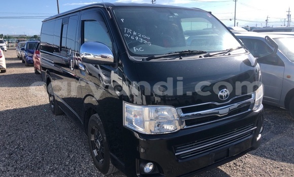 Buy Used Toyota Granvia Black Car in Chilanga in Lusaka