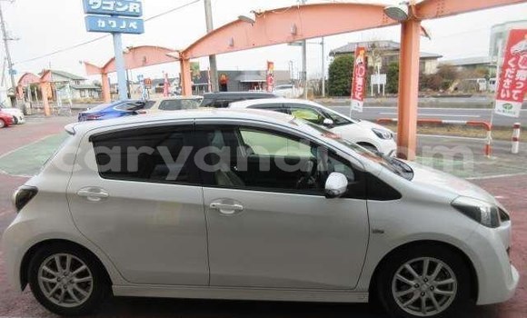 Nunua Ilio tumika Toyota Vitz Nyeupe Gari ndani ya Mpongwe nchini Copperbelt Nunua Ilio tumika Toyota Vitz Nyeupe Gari ndani ya Mpongwe nchini Copperbelt