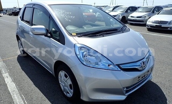 Buy Used Honda FIT Silver Car in Livingstone in Zambia