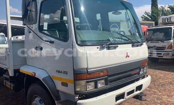 Buy Used Mitsubishi Fuso White Truck in Chilanga in Lusaka Buy Used Mitsubishi Fuso White Truck in Chilanga in Lusaka