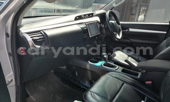 Tenga Tsaru Toyota Hilux Sirivha Mota in Chilanga in Lusaka Tenga Tsaru Toyota Hilux Sirivha Mota in Chilanga in Lusaka