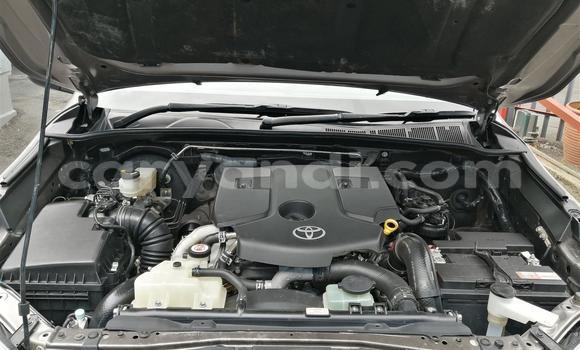 Tenga Tsaru Toyota Hilux Sirivha Mota in Chilanga in Lusaka Tenga Tsaru Toyota Hilux Sirivha Mota in Chilanga in Lusaka