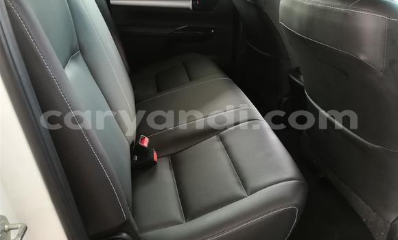 Tenga Tsaru Toyota Hilux Chena Mota in Chilanga in Lusaka Tenga Tsaru Toyota Hilux Chena Mota in Chilanga in Lusaka