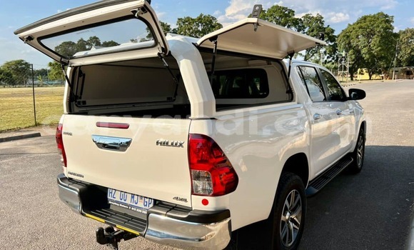 Tenga Tsaru Toyota Hilux Chena Mota in Lusaka in Zambia Tenga Tsaru Toyota Hilux Chena Mota in Lusaka in Zambia